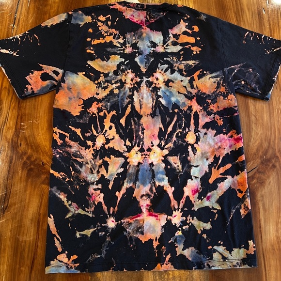 Custom reverse tie dye - Picture 2 of 2